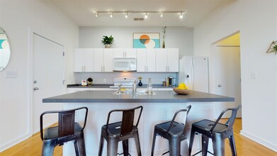 506 N Mangum St in Durham, NC - Foto de edificio - Building Photo