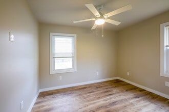 3210 Stringfield Rd NW in Huntsville, AL - Building Photo - Building Photo