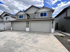 4804-4806 E Fairview Ave in Spokane, WA - Building Photo