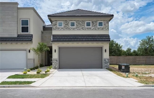 property at 1822 Sunset Dr