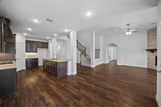7508 Windy Meadow Dr in Krugerville, TX - Building Photo - Building Photo