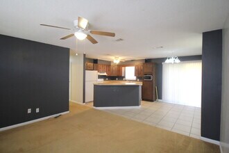 4548 Kelly Ln in Gulf Breeze, FL - Building Photo - Building Photo