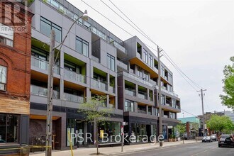 109-109 Ossington Ave in Toronto, ON - Building Photo - Building Photo