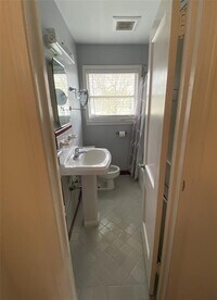 4614 Michaux St photo'