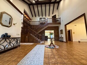 533 Sierra Madre Ave in Glendora, CA - Building Photo - Building Photo