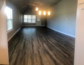 609 Copenhavr St in Pilot Point, TX - Building Photo - Building Photo