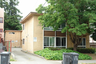 2316 Ward St in Berkeley, CA - Building Photo