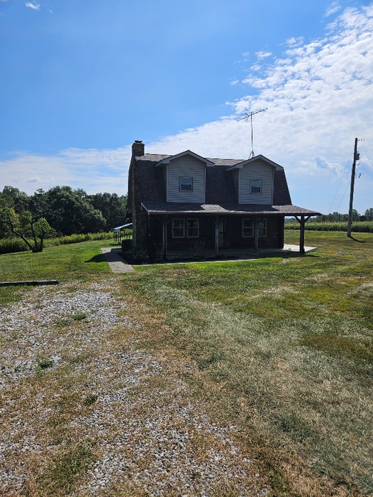 2020 Rhodelia Rd in Payneville, KY - Building Photo