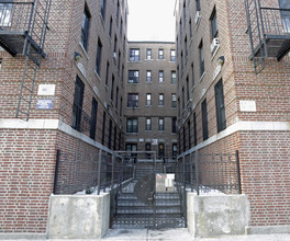 2285 Davidson Ave in Bronx, NY - Building Photo - Building Photo