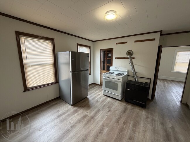 73 Esther St, Unit 3