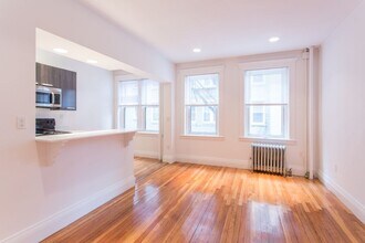 117 Park Drive in Boston, MA - Building Photo - Interior Photo