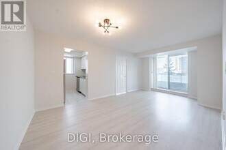 1-501 Pemberton Ave in Toronto, ON - Building Photo - Building Photo