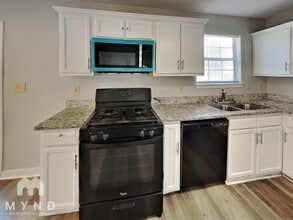605 Kings Pl in Riverdale, GA - Building Photo - Building Photo