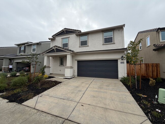 property at 5212 Decantor Ct