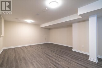 299 Rymal Rd E in Hamilton, ON - Building Photo - Building Photo