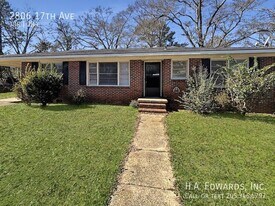 2806 17th Ave in Northport, AL - Building Photo