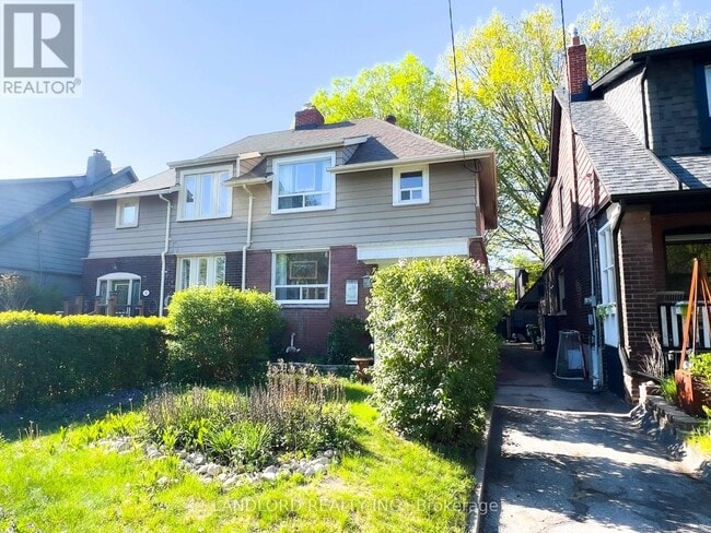 property at 16 Earl Haig Ave