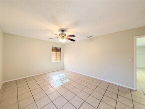 1122 68th Ave Dr W in Bradenton, FL - Building Photo - Building Photo