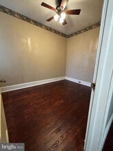 2041 E Cambria St in Philadelphia, PA - Foto de edificio - Building Photo