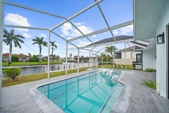 4943 Pelican Blvd in Cape Coral, FL - Building Photo - Building Photo