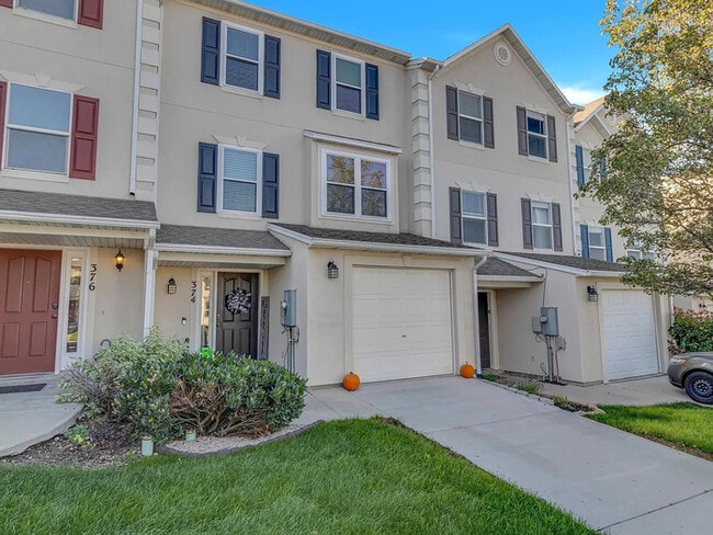 374 Braidhill Dr in Draper, UT - Building Photo - Building Photo