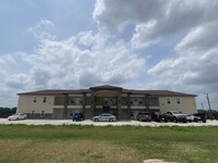 3900 E Richardson Rd in Edinburg, TX - Foto de edificio - Building Photo