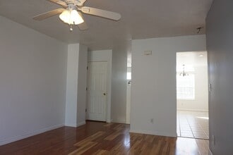 249 7200 S in Midvale, UT - Building Photo - Building Photo