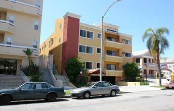 411 S Berendo St in Los Angeles, CA - Building Photo - Building Photo