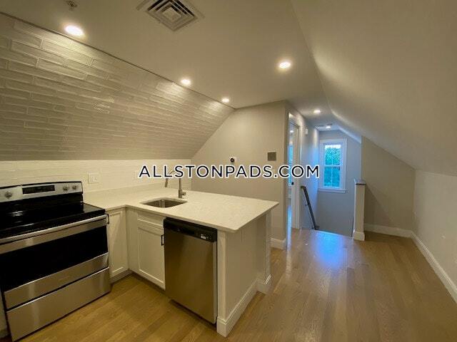 property at 46 Ridgemont St