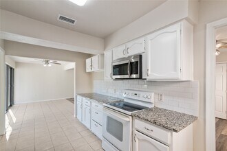 22115 Fincastle Dr in Katy, TX - Building Photo - Building Photo