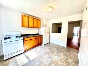 2432 Etting St in Baltimore, MD - Building Photo - Building Photo