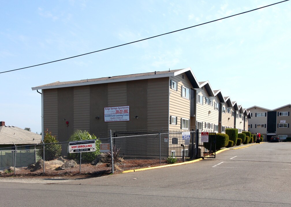 Ridge Springs Apartments in Tukwila, WA - Building Photo