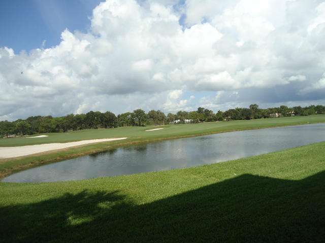 2421 Village 102 Blvd in West Palm Beach, FL - Building Photo - Building Photo