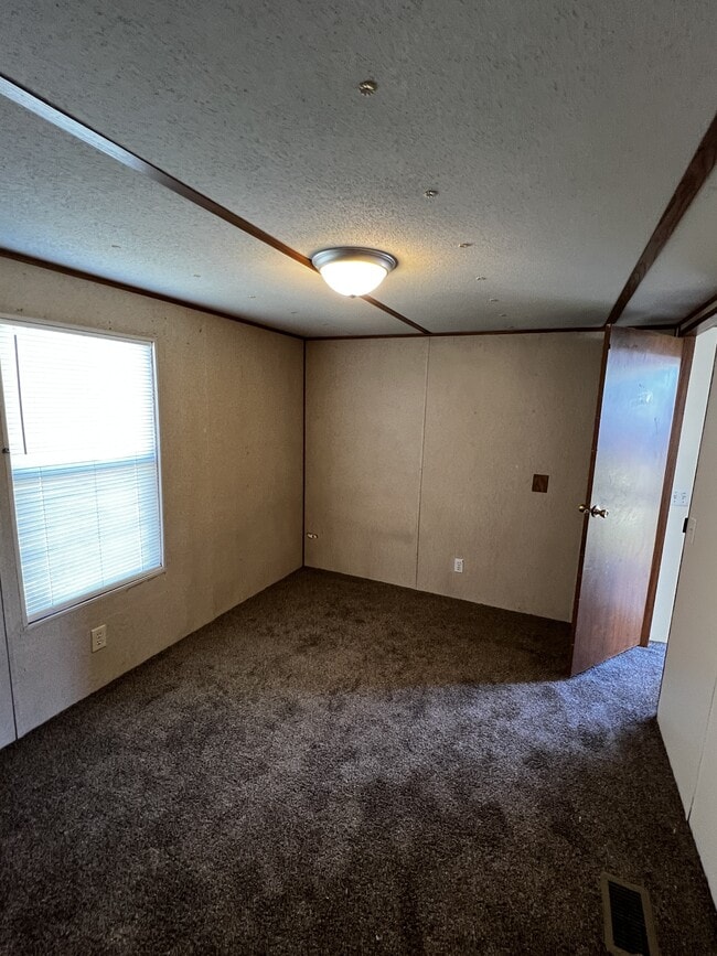 179 Clayton James Rd in Jacksonville, NC - Building Photo - Building Photo