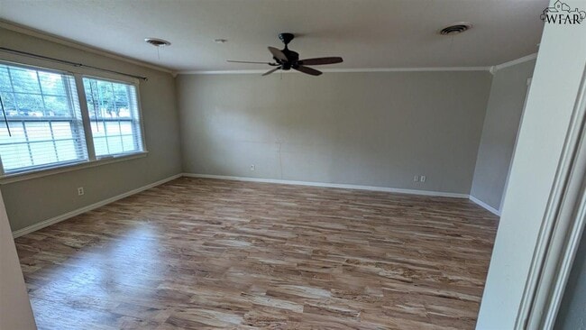 2501 N Leighton Cir in Wichita Falls, TX - Building Photo - Building Photo