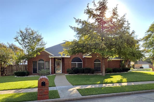 5302 Lynn Ct in Rowlett, TX - Building Photo