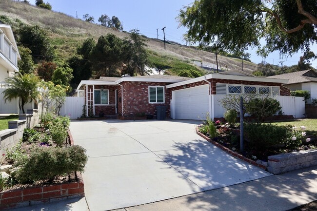 property at 4818 Newton St