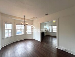 4957 13th Ave in Sacramento, CA - Building Photo - Building Photo