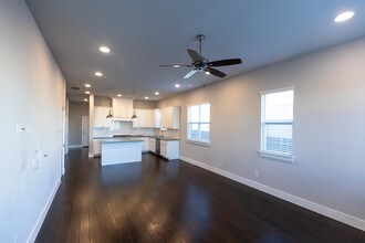 124 Wimberly St in Fort Worth, TX - Building Photo - Building Photo