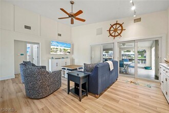 10 Clearview Blvd in Fort Myers Beach, FL - Building Photo - Building Photo