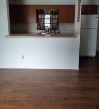 5935 13th St, Unit 5935 in Zephyrhills, FL - Foto de edificio - Building Photo