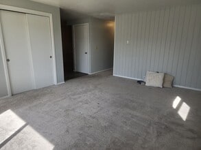 692-694 Olson Ave in Appleton, WI - Building Photo - Building Photo