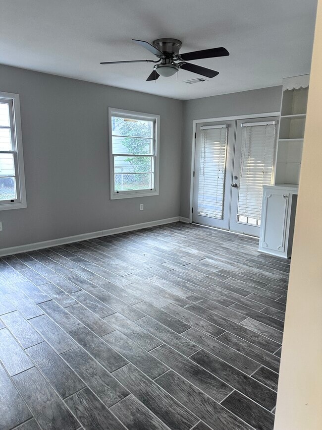 1664 Yarbrough St in Montgomery, AL - Building Photo - Building Photo