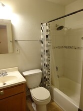 1319 W Elna Rae St in Tempe, AZ - Building Photo - Building Photo