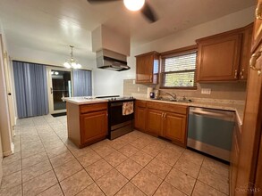 1398 Taft Pl in Hamilton, OH - Building Photo - Building Photo