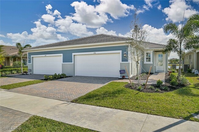 6566 Good Life St in Ft. Myers, FL - Building Photo - Building Photo