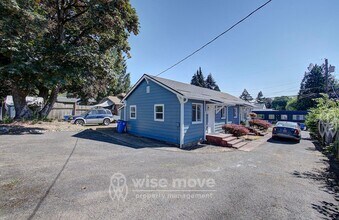 805-805 NW Greeley St in Camas, WA - Building Photo - Building Photo