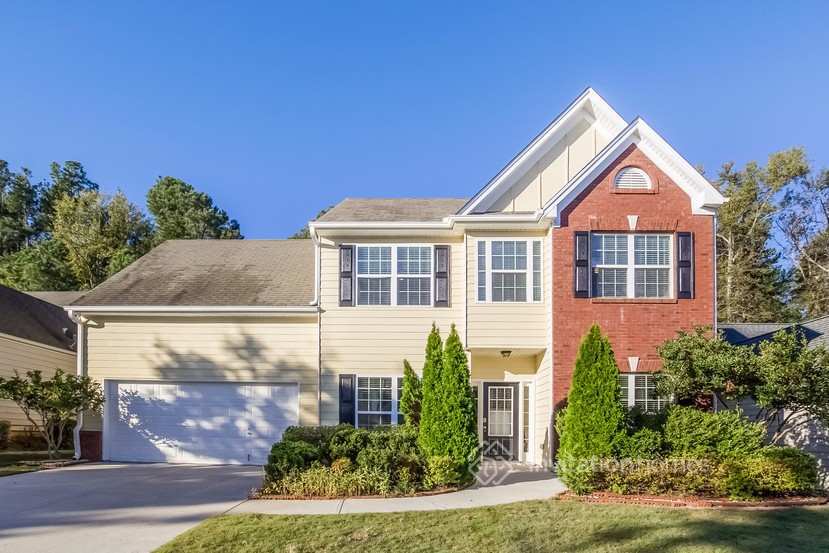 2652 Sedgeview Ln NE in Buford, GA - Foto de edificio