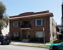 1524 E 3rd St in Long Beach, CA - Building Photo