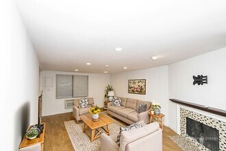 1318 A St SE in Washington, DC - Building Photo - Building Photo